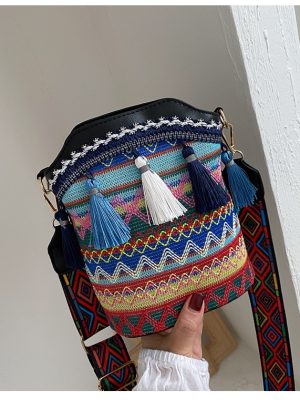 2022 New Ethnic Style Tassel Bucket Bag Wide Shoulder Strap Shoulder Crossbody Small Bag (black)